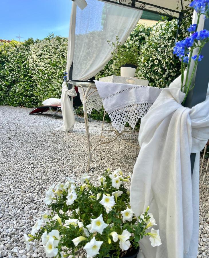 Villa Whiteloft In Lucca Exterior foto